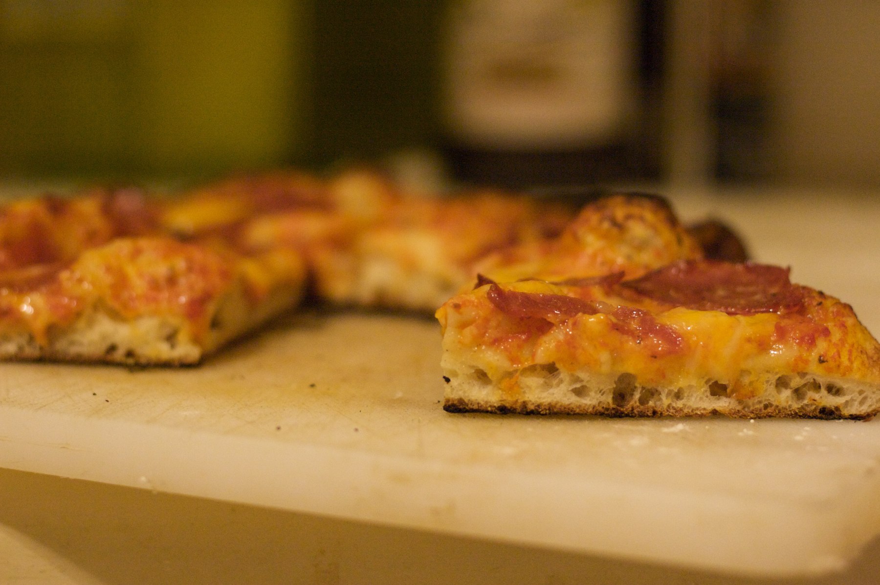 Cutting Board Pizza, Vintage 2010