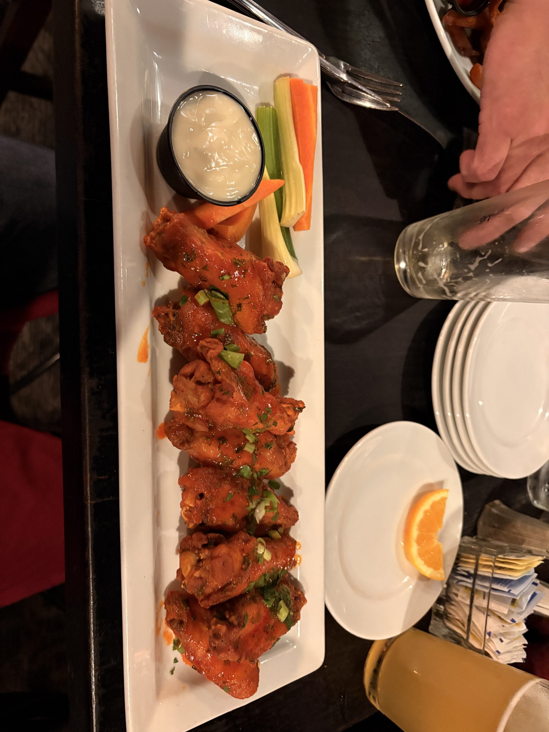 Colonial Inn, Concord MA: Good Wings, a Little Salty